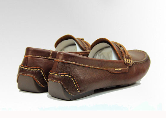 ملابس جلدية من البنطال البني المصنوعة يدوياً ملابس جلدية مسطحة