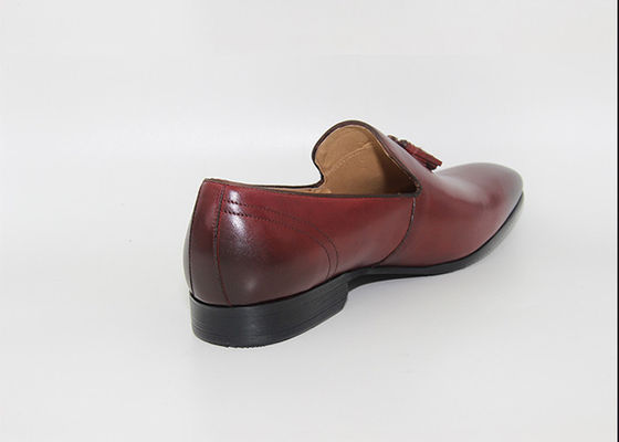 Tassel حذاء الزفاف ذو الكعب المنخفض Loafers Style Bullock Round Toe أحذية أكسفورد اليدوية