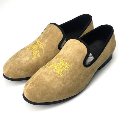 Tassel للرجال لوفرات مخملية مطرزة بأطراف مطاطية