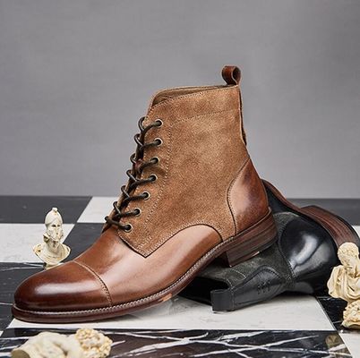 الأزياء الصلبة الملونة للشتاء الجلد الرجال النمط العسكري الأحذية المقاومة للماء